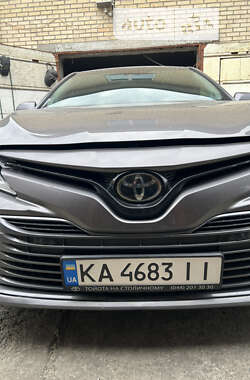 Toyota Camry 2018