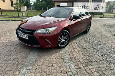 Toyota Camry 2015