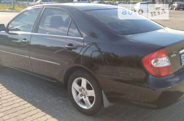 Седан Toyota Camry 2004 в Львові