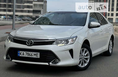 Toyota Camry 2014