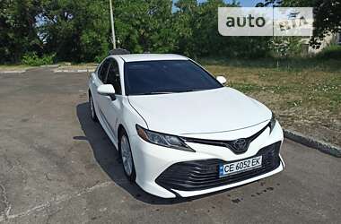 Седан Toyota Camry 2017 в Києві