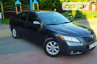 Седан Toyota Camry 2008 в Тернополе