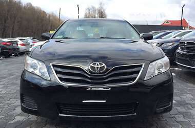 Toyota Camry 2011