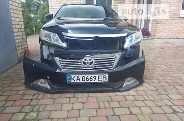 Седан Toyota Camry 2012 в Білій Церкві