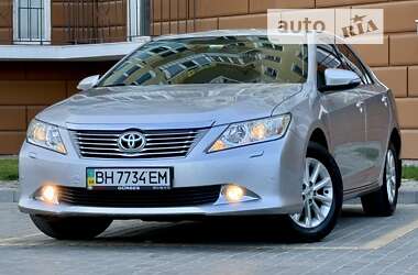 Toyota Camry 2013