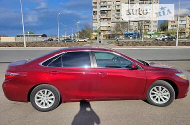 Седан Toyota Camry 2015 в Ізмаїлі