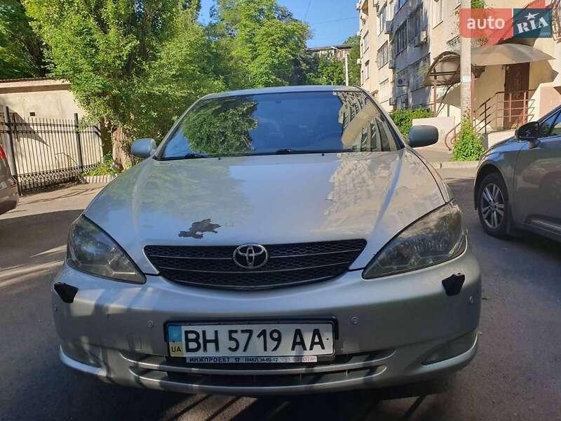 Седан Toyota Camry 2004 в Одессе