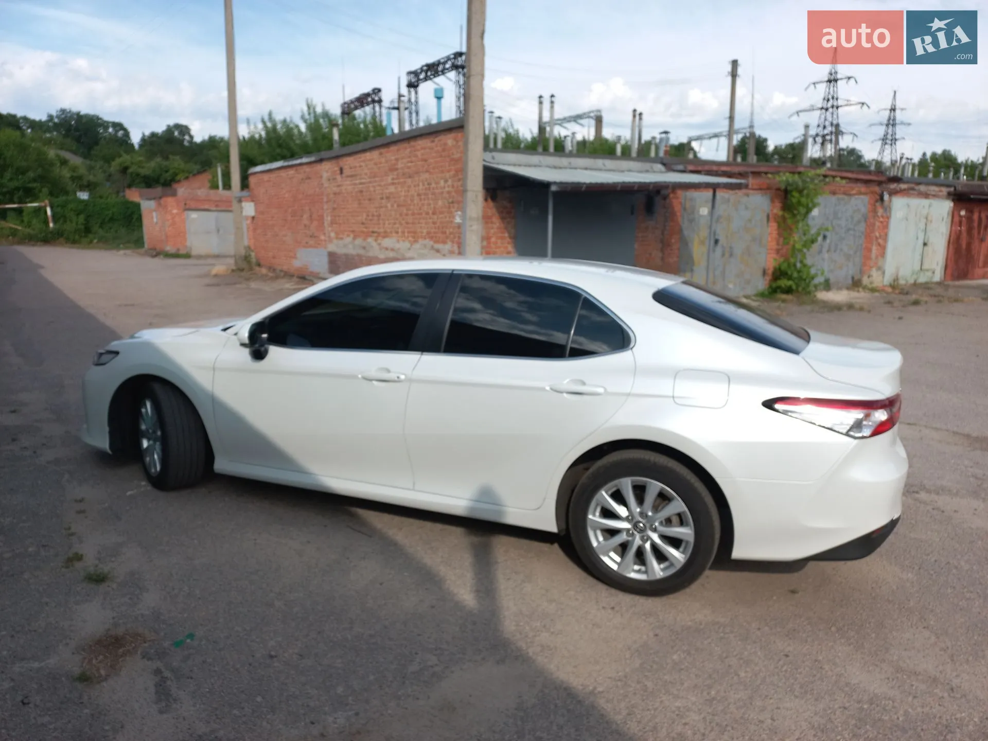 2019 Toyota Camry - мініатюра 3