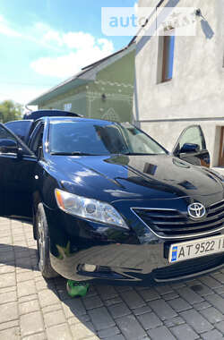 Седан Toyota Camry 2008 в Тисмениці