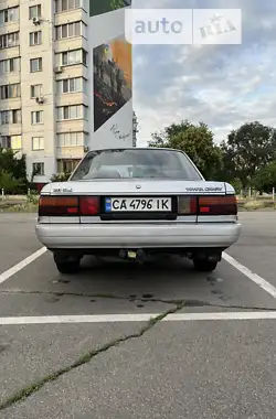 Toyota Camry 1987