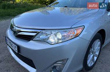 Седан Toyota Camry 2013 в Полтаве