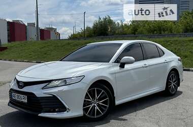 Toyota Camry 2022