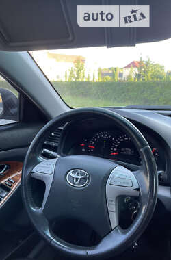 Седан Toyota Camry 2007 в Івано-Франківську