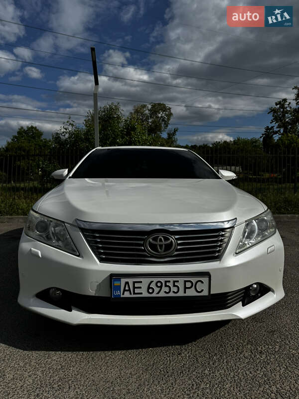 Toyota Camry 2012