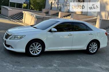 Седан Toyota Camry 2012 в Кам'янському