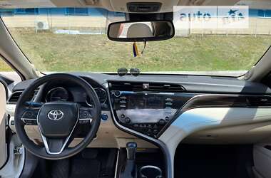 Седан Toyota Camry 2020 в Вінниці