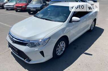 Седан Toyota Camry 2015 в Запорожье