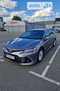 Toyota Camry 2023