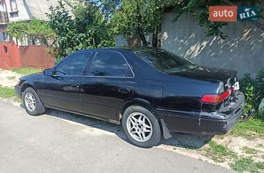 Седан Toyota Camry 1998 в Броварах