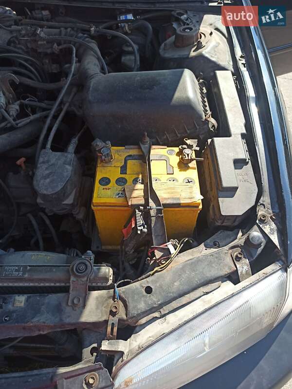Седан Toyota Camry 1998 в Броварах