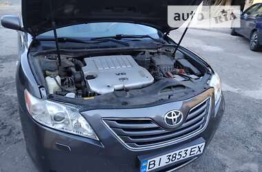 Седан Toyota Camry 2006 в Володимир-Волинському