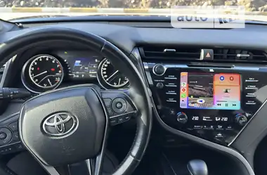 Toyota Camry 2018