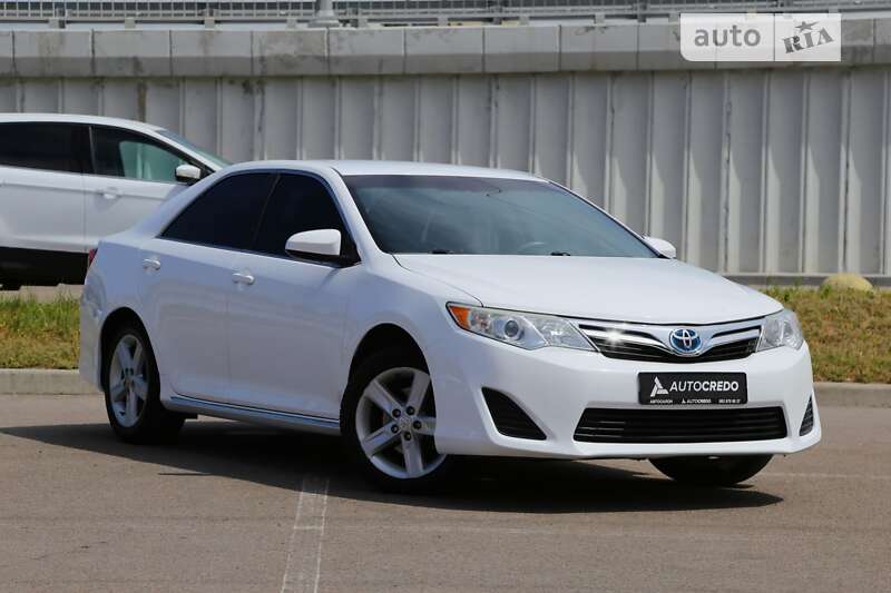 Toyota Camry 2014