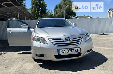 Седан Toyota Camry 2008 в Києві