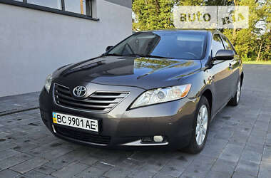 Седан Toyota Camry 2008 в Києві