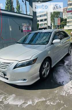 Седан Toyota Camry 2006 в Хмельницькому