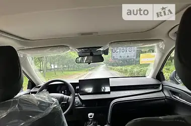 Toyota Camry 2024