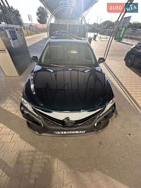 Седан Toyota Camry 2019 в Одесі