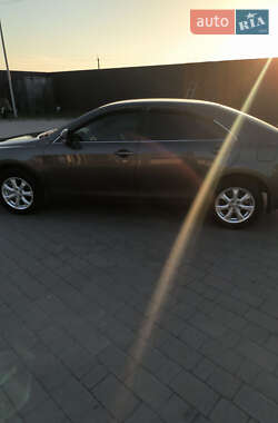 Седан Toyota Camry 2011 в Козове