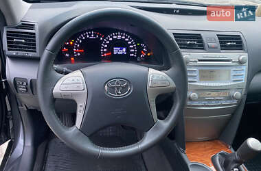 Седан Toyota Camry 2011 в Козове