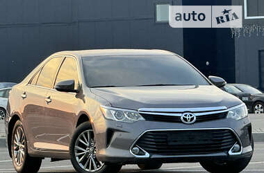 Toyota Camry 2014