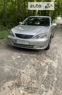 Седан Toyota Camry 2003 в Києві