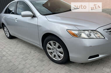 Седан Toyota Camry 2008 в Горохове