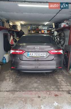 Toyota Camry 2018