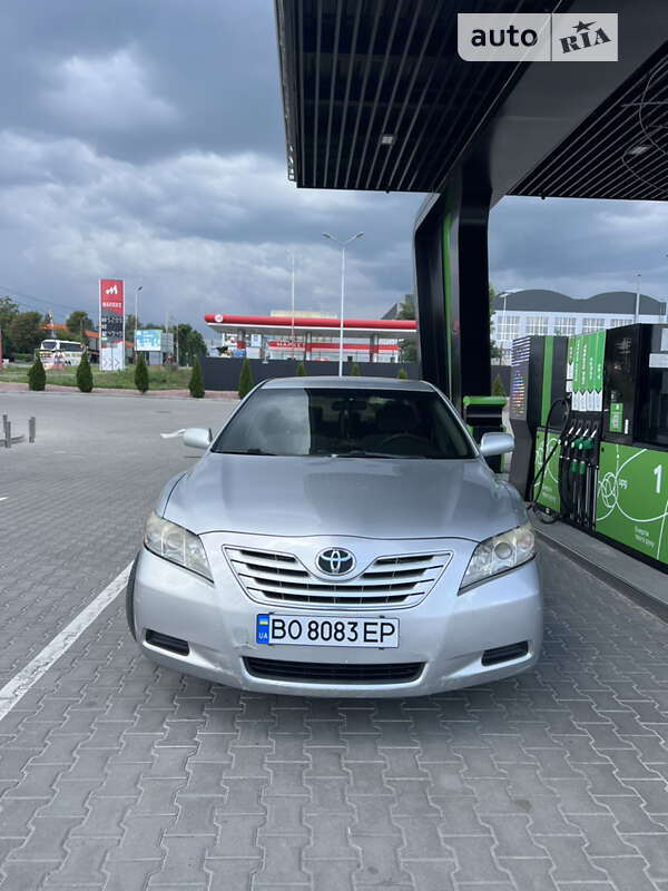 Седан Toyota Camry 2007 в Тернополе