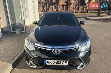 Toyota Camry 2017