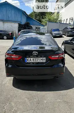 Toyota Camry 2023