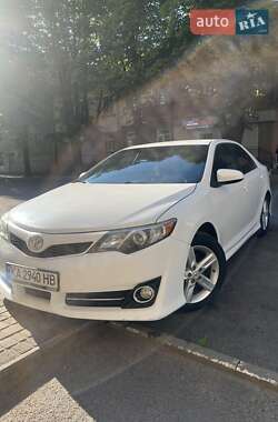 Toyota Camry 2012
