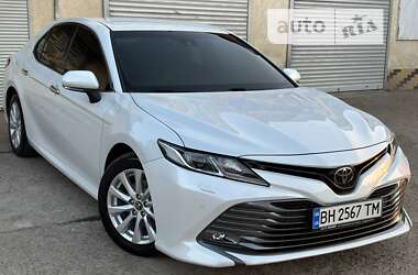 Toyota Camry 2017