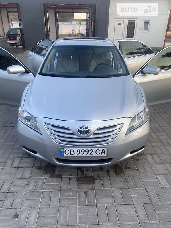 Седан Toyota Camry 2006 в Прилуках