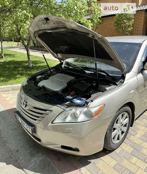 Седан Toyota Camry 2008 в Николаеве