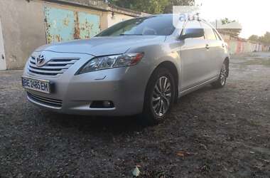 Седан Toyota Camry 2008 в Очакове