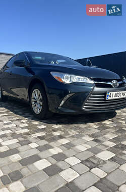 Toyota Camry 2016