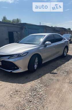 Седан Toyota Camry 2018 в Прилуках