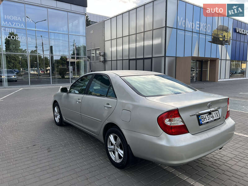 Седан Toyota Camry 2001 в Одесі