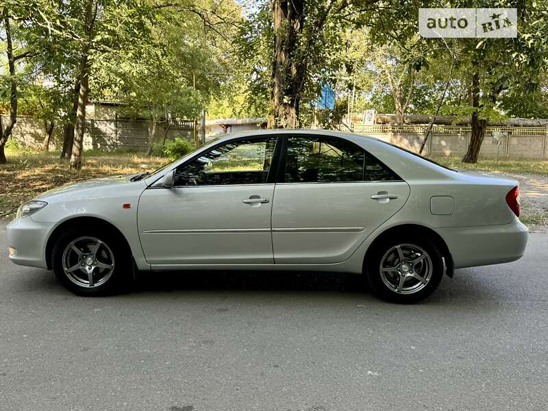 Седан Toyota Camry 2005 в Одесі